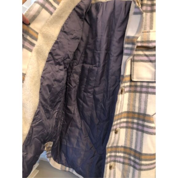 Sanctuary Plaid Sherpa quilted Sherpa shacket coat oversized small - Picture 9 of 12